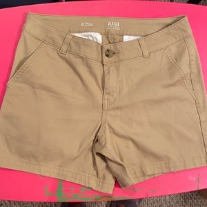 Ana tan shorts